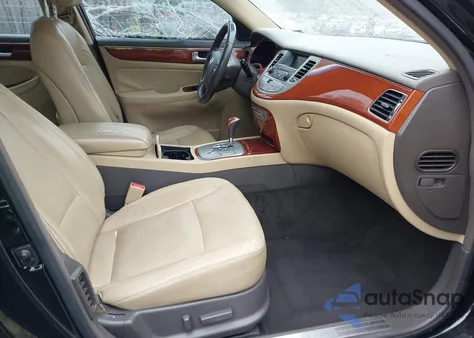 2013 Hyundai Genesis 3.8 from USA, damaged, VIN KMHGC4DD8DU220622